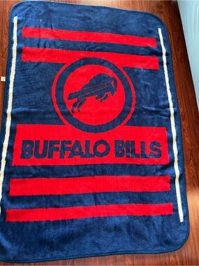 Vintage San Marcos BUFFALO BILLS NFL Fleece Throw blanket Oversized 79”x 55”